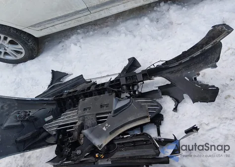 2015 Ford C-Max Hybrid Sel из США, поврежденный, VIN 1FADP5BU9FL112979